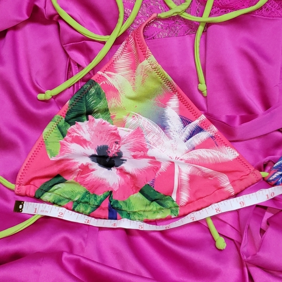 Hot Pink Bikini Top XL - Picture 7 of 7